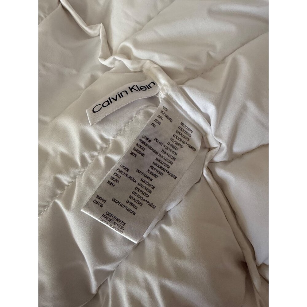 Calvin Klein White Hooded Puffer Jacket Sorona Aura Insulation Size Medium - Picture 5 of 9